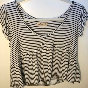 Hollister top!